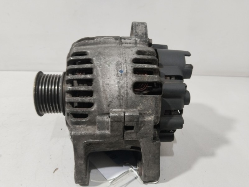 Recambio de alternador para renault scénic ii (jm0/1_) 1.9 dci (jm14) referencia OEM IAM 8200410671B  