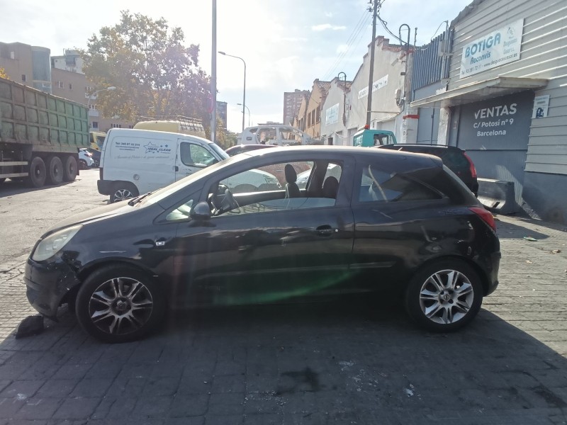 opel corsa d (s07) del año 2006