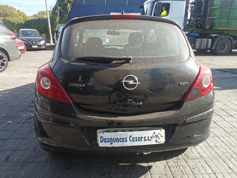 opel corsa d (s07) del año 2006
