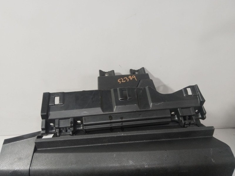 Recambio de guantera para nissan leaf (ze0) electric referencia OEM IAM 685203ND0A  