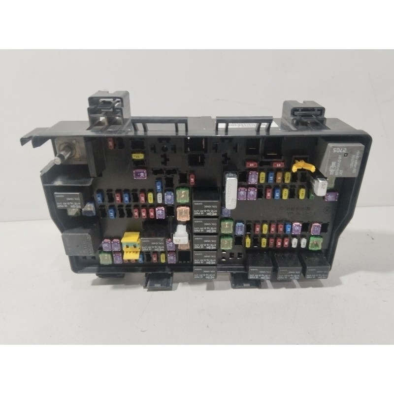 Recambio de caja reles / fusibles para jeep grand cherokee iv (wk, wk2) 3.0 crd v6 4x4 referencia OEM IAM 7140513230  