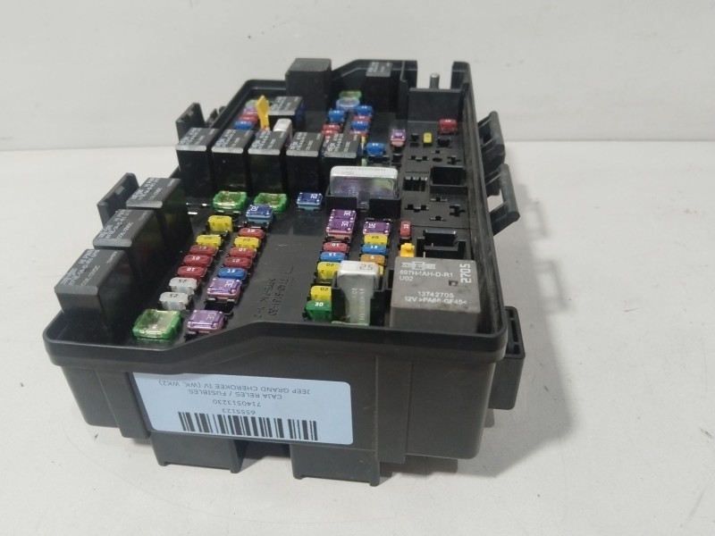Recambio de caja reles / fusibles para jeep grand cherokee iv (wk, wk2) 3.0 crd v6 4x4 referencia OEM IAM 7140513230  
