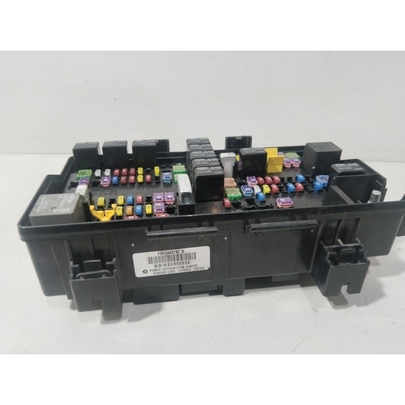 Recambio de caja reles / fusibles para jeep grand cherokee iv (wk, wk2) 3.0 crd v6 4x4 referencia OEM IAM 7140513230  