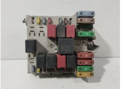 Recambio de caja reles / fusibles para fiat stilo (192_) 1.9 jtd (192_xe1a) referencia OEM IAM 51773289  