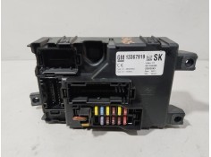 Recambio de caja reles / fusibles para opel corsa d (s07) 1.3 cdti (l08, l68) referencia OEM IAM 13367919  