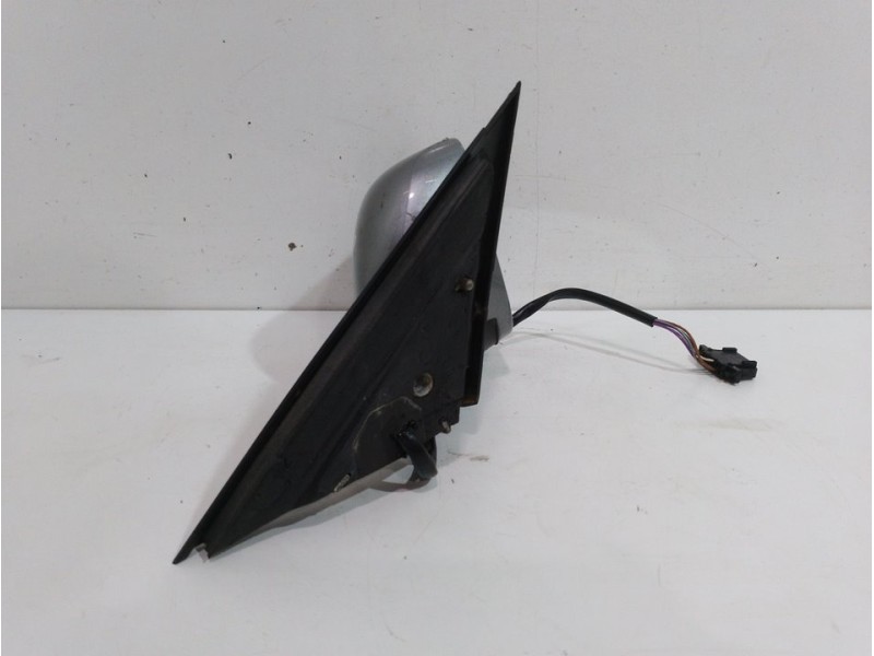 Recambio de retrovisor derecho para volkswagen passat berlina (3b3) comfortline referencia OEM IAM   