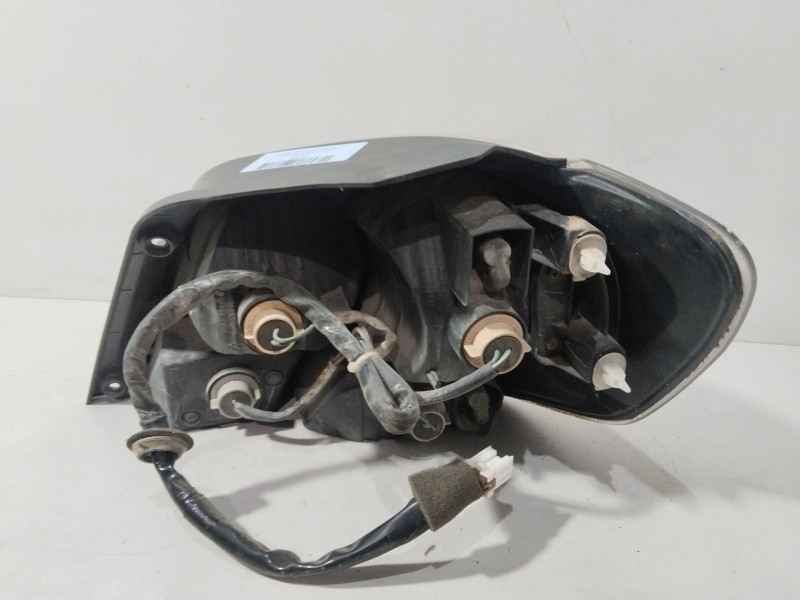 Recambio de piloto trasero izquierdo para mitsubishi outlander i (cu_w) 2.0 (cu2w) referencia OEM IAM 22087581  