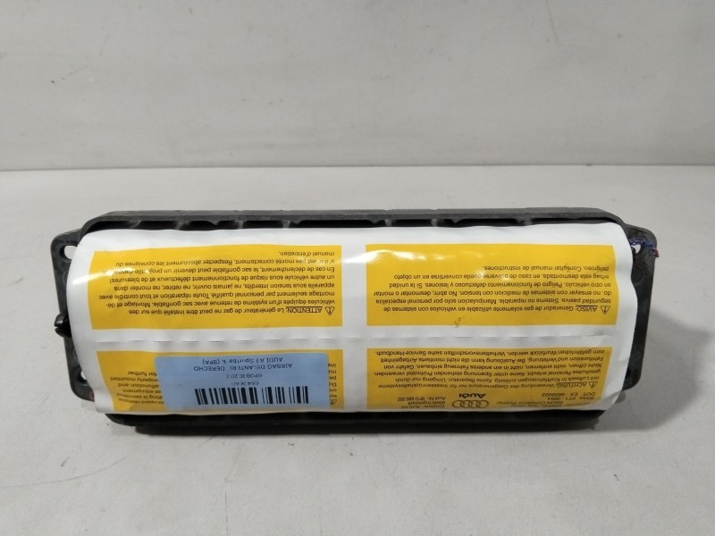 Recambio de airbag delantero derecho para audi a3 sportback (8pa) 1.6 fsi referencia OEM IAM 8P0880202  