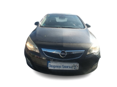 opel astra h gtc (a04) del año 2010