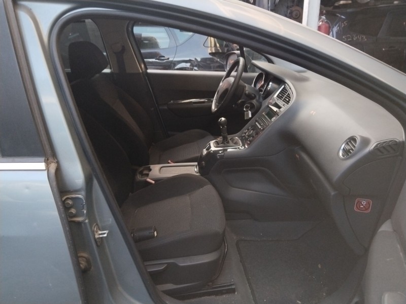 peugeot 5008 (0u_, 0e_) del año 2010