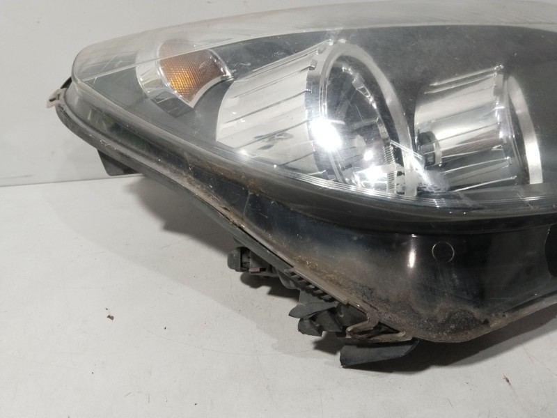 Recambio de faro derecho para opel astra h gtc (a04) 1.6 (l08) referencia OEM IAM 1EG27037022  