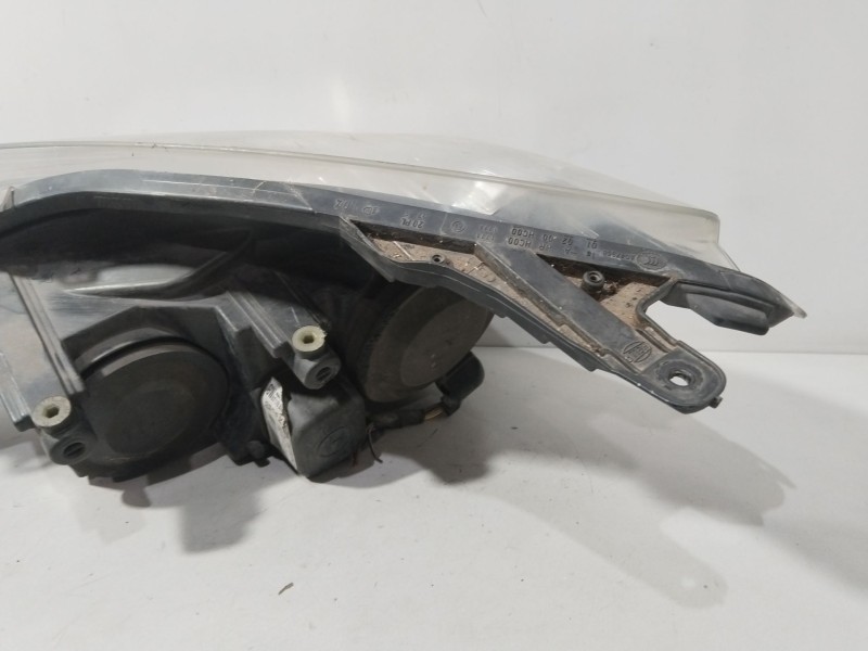 Recambio de faro derecho para opel astra h gtc (a04) 1.6 (l08) referencia OEM IAM 1EG27037022  