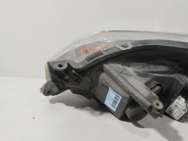 Recambio de faro derecho para opel astra h gtc (a04) 1.6 (l08) referencia OEM IAM 1EG27037022  