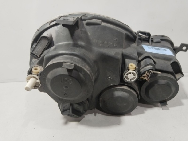 Recambio de faro izquierdo para volkswagen polo iv (9n_, 9a_) 1.4 16v referencia OEM IAM 6Q1941007AF  
