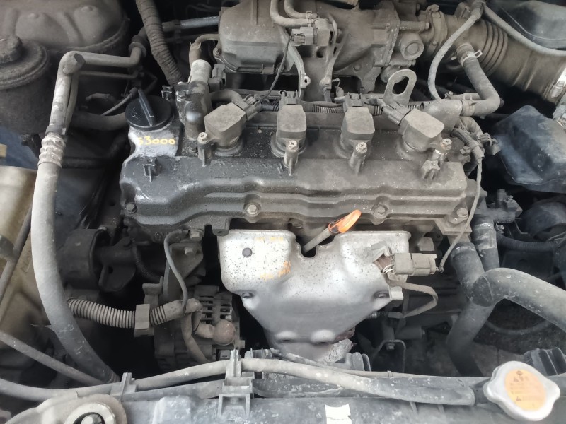 nissan almera tino (v10) del año 2003