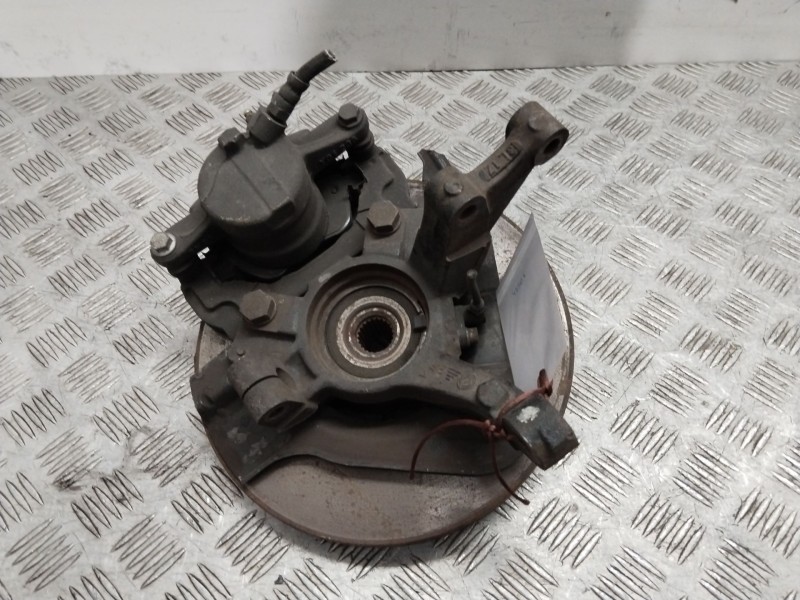 Recambio de mangueta delantera derecha para fiat idea (135) 1.4 16v dynamic (i) referencia OEM IAM 50702043  