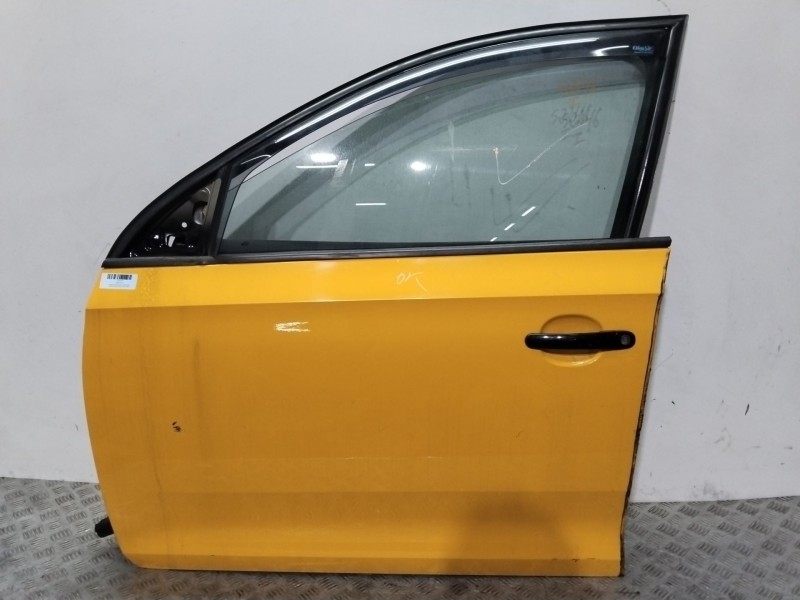 Recambio de puerta delantera izquierda para skoda rapid (nh3, nk3, nk6) 1.6 tdi referencia OEM IAM 5JA831051C  