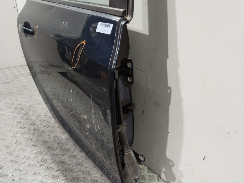 Recambio de puerta trasera derecha para opel astra j (p10) 1.6 (68) referencia OEM IAM 13285611  