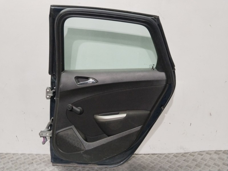 Recambio de puerta trasera derecha para opel astra j (p10) 1.6 (68) referencia OEM IAM 13285611  
