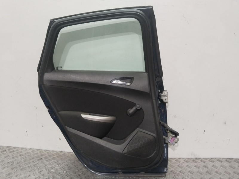 Recambio de puerta trasera izquierda para opel astra j (p10) 1.6 (68) referencia OEM IAM 13285610  