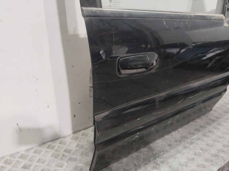 Recambio de puerta delantera derecha para tata safari doc 1 referencia OEM IAM  NEGRO 