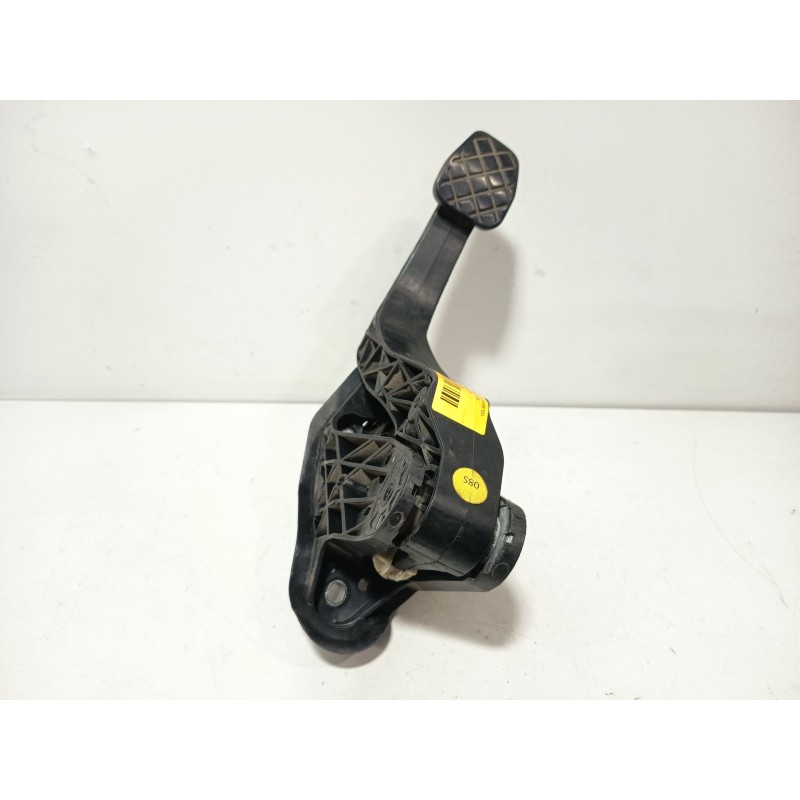 PEDAL EMBRAGUE 6C1721059G  - imagen 1