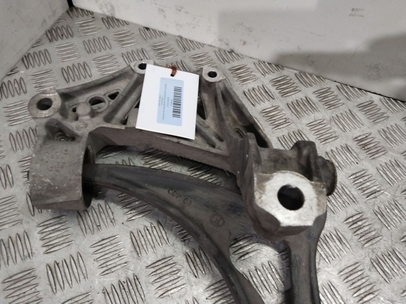 Recambio de brazo suspension inferior delantero derecho para audi a2 (8z) 1.4 referencia OEM IAM 8Z0407152J  