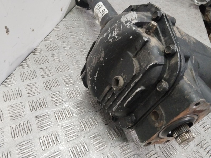 Recambio de diferencial delantero para ssangyong rodius i 2.7 xdi referencia OEM IAM 1048836  