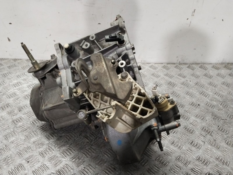 Recambio de caja cambios para peugeot 307 (3a/c) 2.0 16v referencia OEM IAM 20DM37  