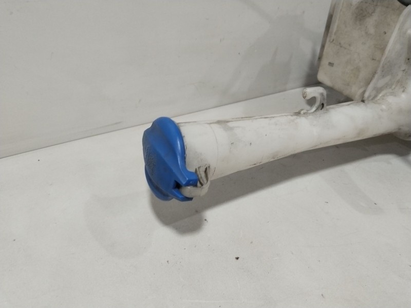 Recambio de deposito limpia para kia carens iv 1.6 gdi referencia OEM IAM 98610A4100  