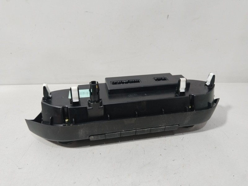 Recambio de mando calefaccion / aire acondicionado para kia carens iv 1.6 gdi referencia OEM IAM 97250A4XXX  