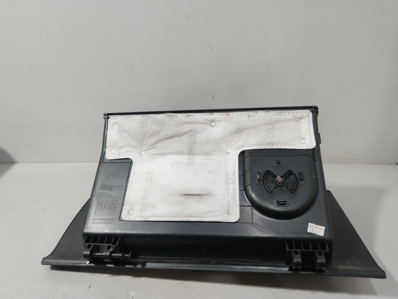 Recambio de guantera para kia carens iv 1.6 gdi referencia OEM IAM 84511A400  