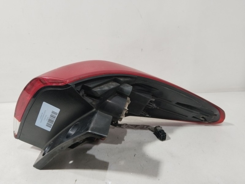 Recambio de piloto trasero izquierdo para kia carens iv 1.6 gdi referencia OEM IAM 92401A4120  