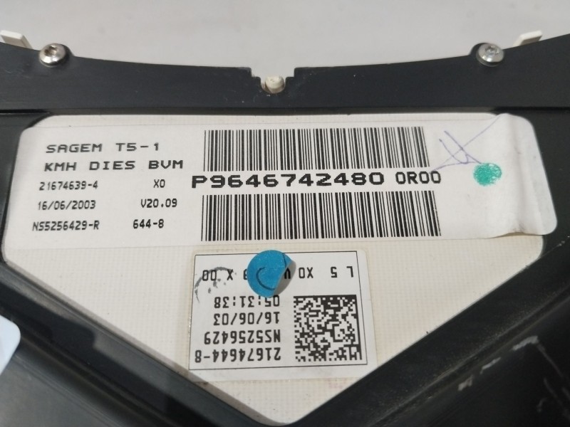 Recambio de cuadro instrumentos para peugeot 307 (3a/c) 2.0 hdi 110 referencia OEM IAM 9646742480  