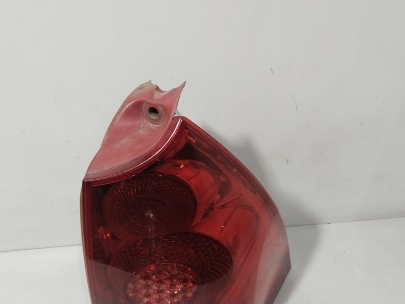 Recambio de piloto trasero derecho para peugeot 307 break (3e) 2.0 hdi 135 referencia OEM IAM 9655768480  