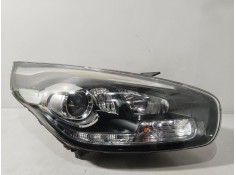 Recambio de faro derecho para kia carens iv 1.6 gdi referencia OEM IAM 92102A4180  