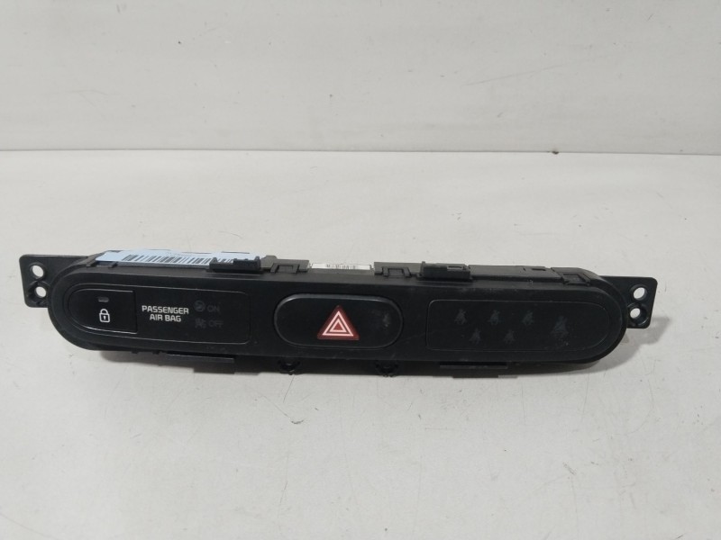 Recambio de warning para kia carens iv 1.6 gdi referencia OEM IAM 93790A4000CA  