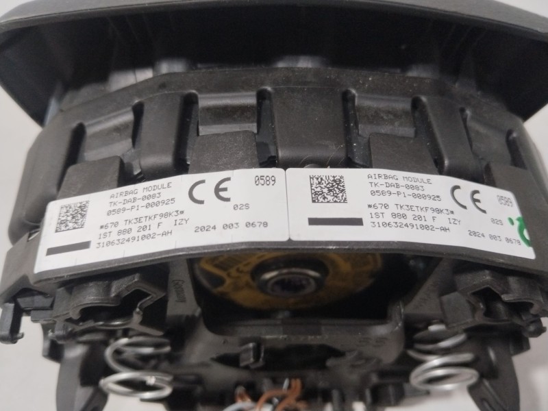 Recambio de airbag delantero izquierdo para skoda rapid (nh3, nk3, nk6) 1.6 tdi referencia OEM IAM 1ST880201F  