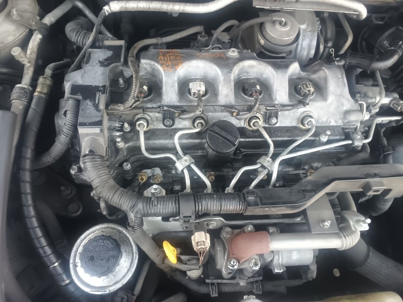 toyota avensis (_t25_) del año 2005