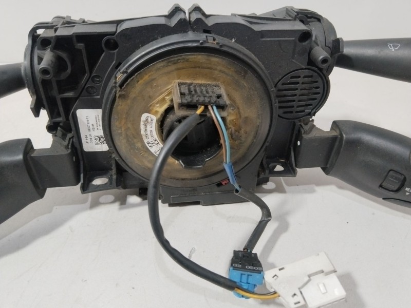 Recambio de mando multifuncion para peugeot 5008 (0u_, 0e_) 2.0 hdi referencia OEM IAM 96663614XT  