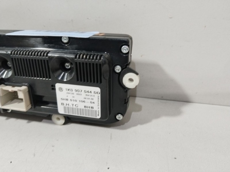 Recambio de mando calefaccion / aire acondicionado para volkswagen golf v (1k1) 1.4 tsi referencia OEM IAM 1K0907044DD  