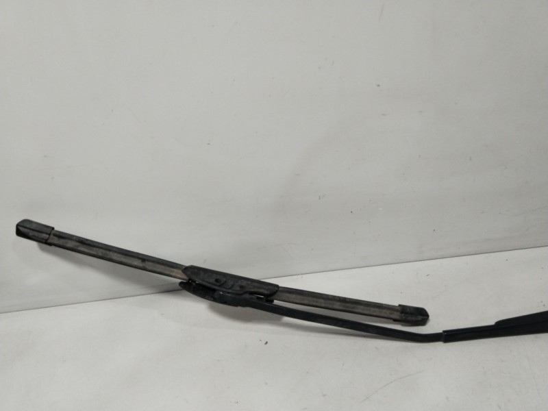 Recambio de brazo limpia delantero izquierdo para nissan leaf (ze0) electric referencia OEM IAM 288813NA0A  