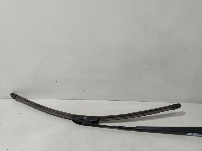 Recambio de brazo limpia delantero derecho para nissan leaf (ze0) electric referencia OEM IAM 288813NL0A  