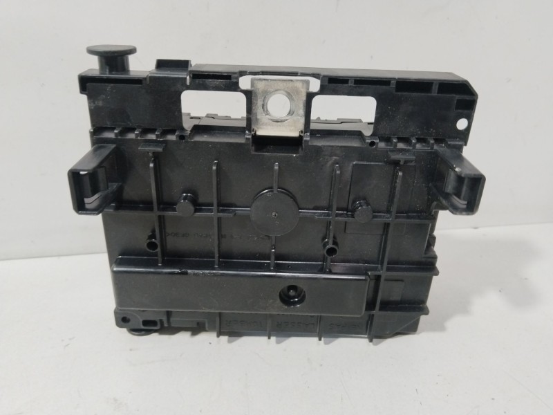 Recambio de caja reles / fusibles para peugeot 207/207+ (wa_, wc_) 1.4 referencia OEM IAM 9661708280  