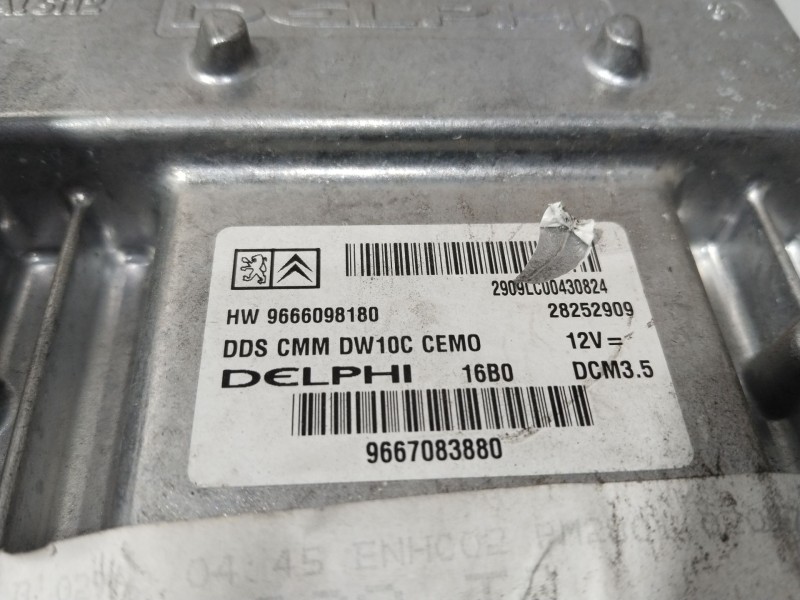 Recambio de centralita motor uce para peugeot 5008 (0u_, 0e_) 2.0 hdi referencia OEM IAM 9667083880  