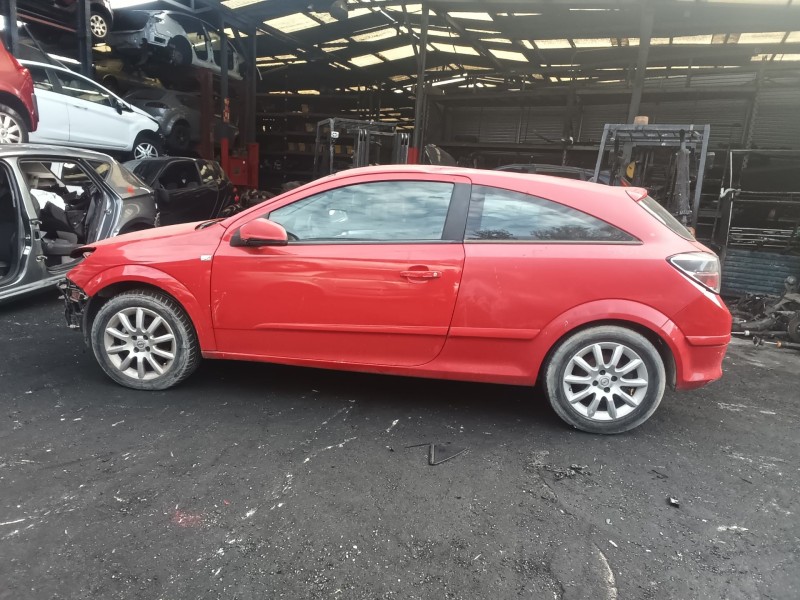 opel astra h gtc (a04) del año 2006