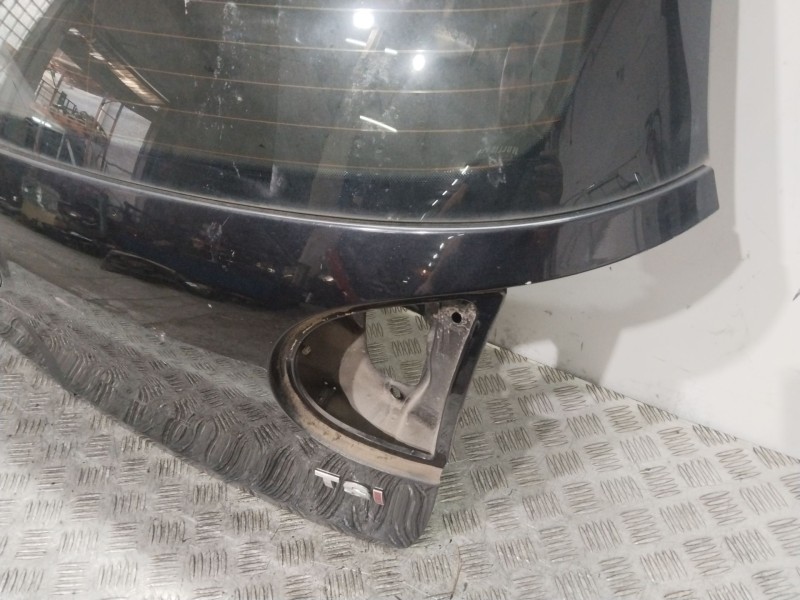 Recambio de porton trasero para volkswagen golf v (1k1) 1.4 tsi referencia OEM IAM 1K6827025H  