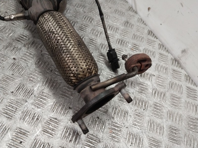 Recambio de catalizador para kia carens iv 1.6 gdi referencia OEM IAM 285102BEF1  