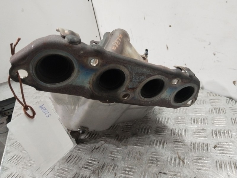 Recambio de catalizador para mazda cx-3 (dk) 2.0 skyactiv-g referencia OEM IAM PEG82055X  PES12050XA