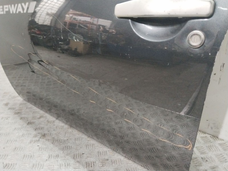 Recambio de puerta delantera izquierda para dacia sandero (bs_) 1.5 dci referencia OEM IAM 801019012R  